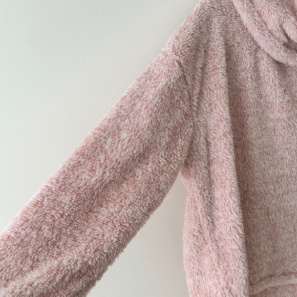 SO Pink Sherpa Fleece Funnel Neck Pullover Top - Picture 4 of 16
